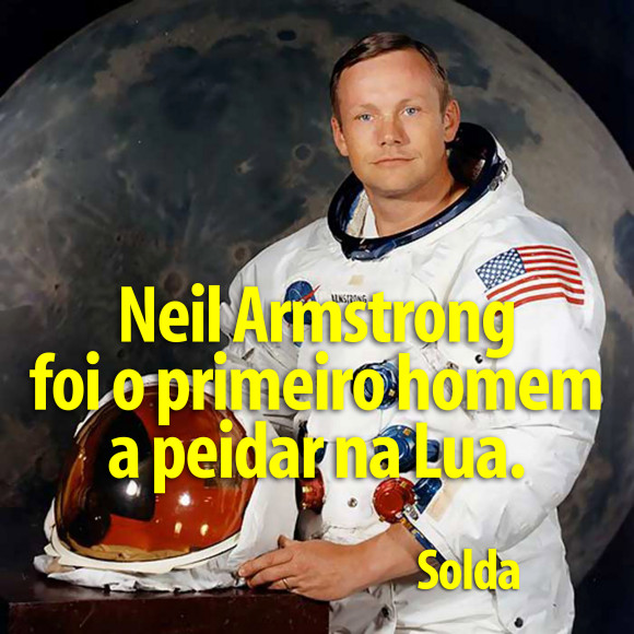 Neil-Armstrong-pose
