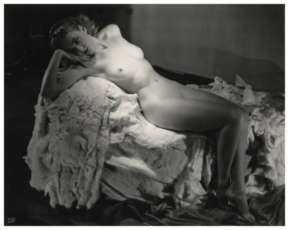 Lynn-O'Neill-famed-burlesque-queen-nude-model-40s-50s--05-!--gippo