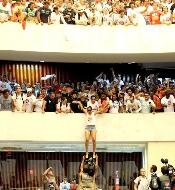 invasãoassambleiananigois